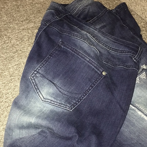 Jeans - Picture 6 of 6